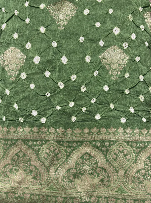 Harit_Leher_Pure_Handwoven_Dola_Silk_Bandhini_Saree