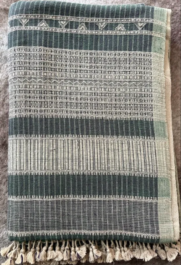 Olive_Green_Rustic_Rhythm_Kala_Cotton_Saree_For_Women