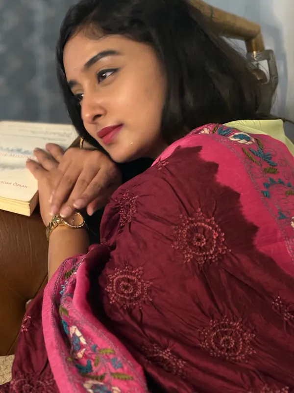 Blooming_Chiniya_Silk_With_Hand_Tie_&_Dye_Saree