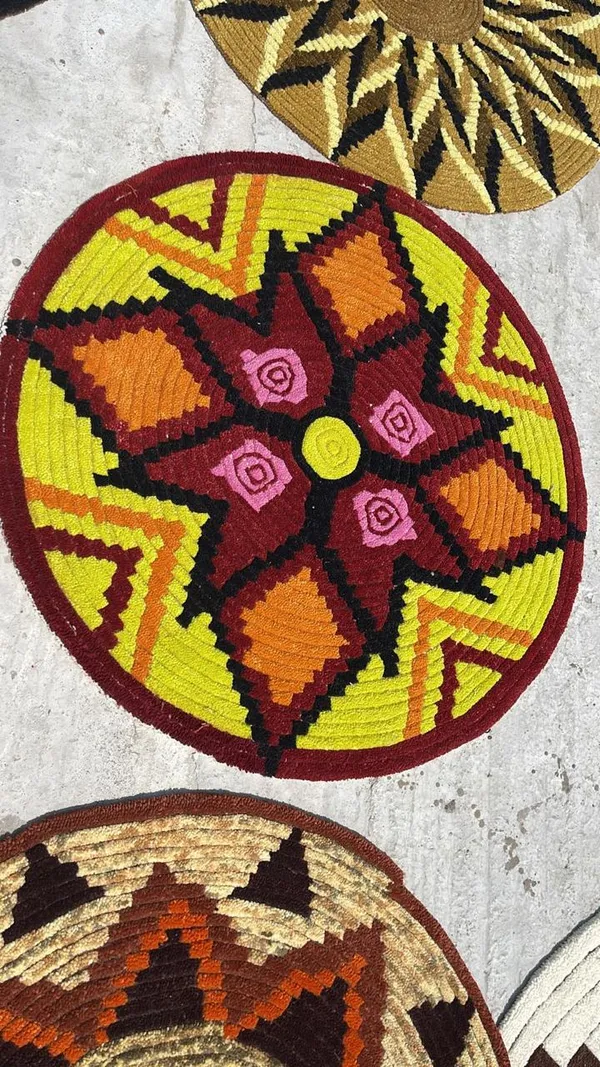 Brown_And_Gold_Premium_Textu_Colourful_Rug_For_Home_Decor
