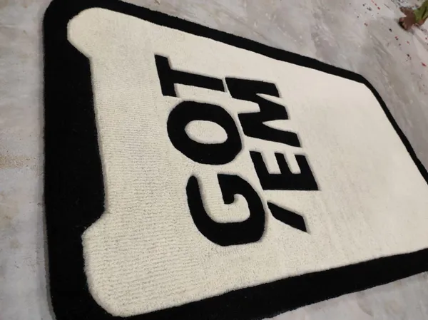 Black_And_White_Premium_Got_Em_Design_Rug_For_Home_Decor
