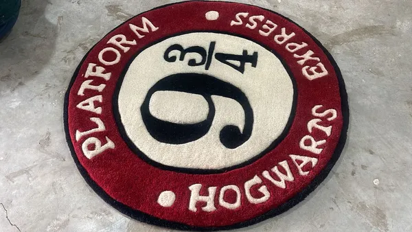 Black_And_Red_Premium_Textu_Hogwarts_Express_Rug_For_Home_Decor