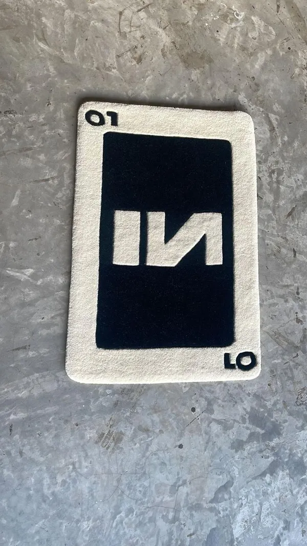 Black_And_White_Premium_Uno_Reverse_In_Design_Rug_For_Home_Decor