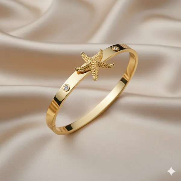 Gold_Premium__Starfish_Charm_Bracelet_For_Women