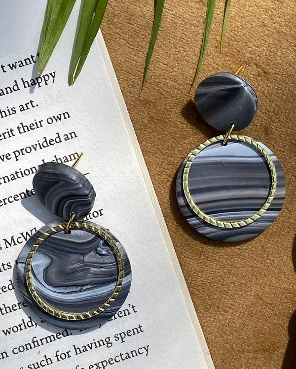 Black_Premium_Abstract_Clay_Earring_For_Women