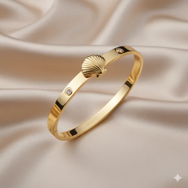 Gold_Premium_Plated_Seashell_Elegance_Bracelet_For_Women