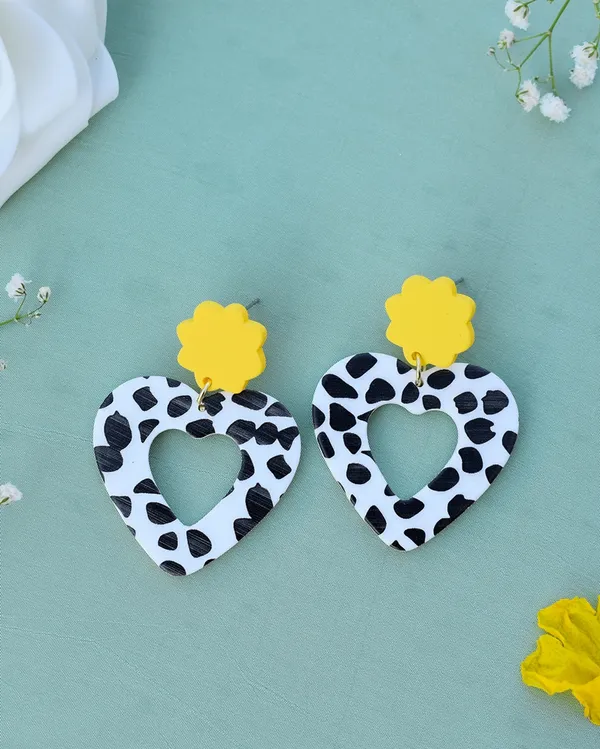 Multicolor_Premium_Heart_Acrylic_Retro_Earrings_For_Women