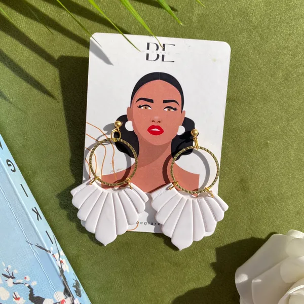 Ivory_Premium_Ivory_Fan_Polymer_Clay_Earrings_For_Women