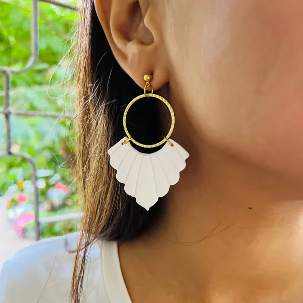 Ivory_Premium_Ivory_Fan_Polymer_Clay_Earrings_For_Women