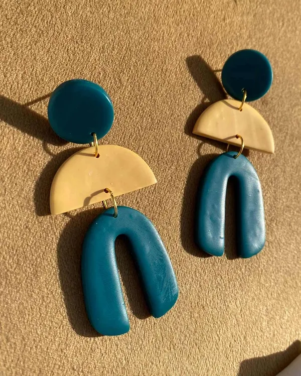 Black_Premium_Long_Drop_Clay_Earring_For_Women