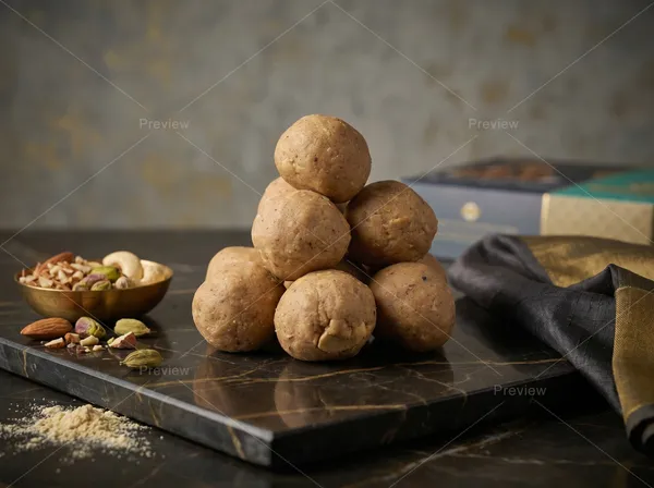 Oats_Laddu