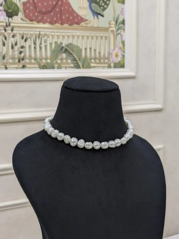White__Baroque_Pearl_Necklace_For_Women