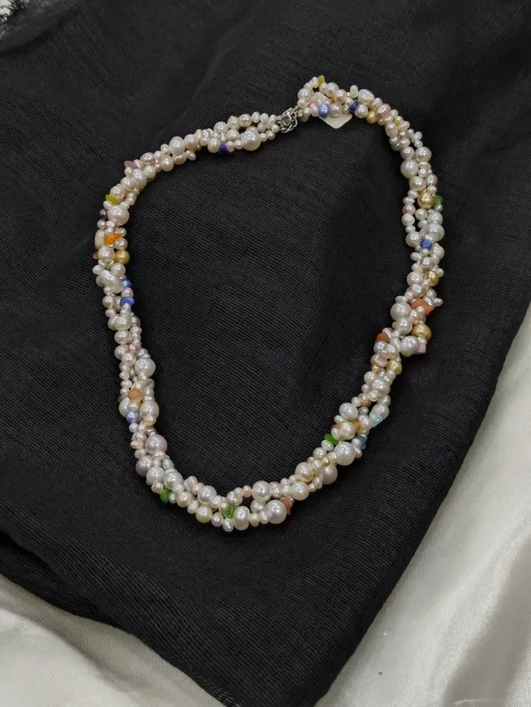 White__Layer_Necklace_For_Women