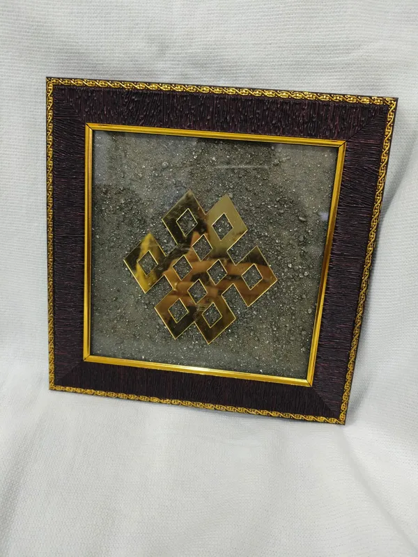 Mystic_Knot_Wooden_Frame_With_Pyrite_Dust_|_Career_Progress_|_Astrological_Made