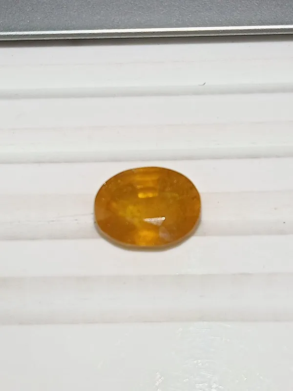 Yellow_Sapphire_Certified_Loose_Stone_|_Attracts_Good_Fortune,_Happiness_&_Financial_Growth_|_Astrologically_Made