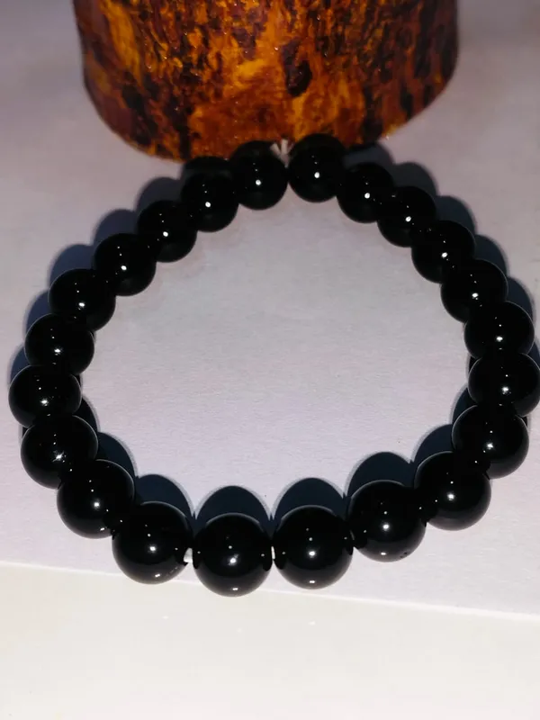 Black_Agate_Certified_Bracelet_|_Promotes_Grounding,_Stability_&_Inner_Strength_|_Astrologically_Made