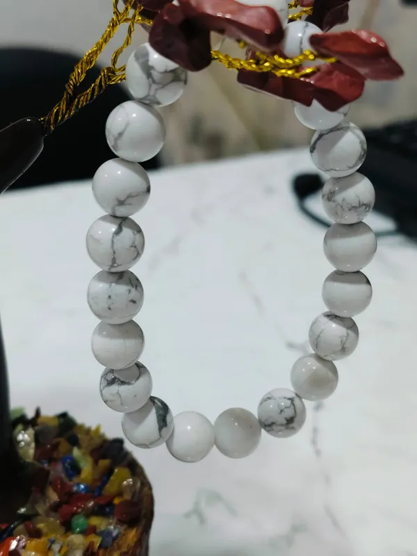 Howlite_Certified_Bracelet_|_Reduces_Stress,_Anger_&_Promotes_Peaceful_Sleep_|_Astrologically_Made