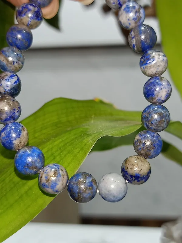 Lapis_Lazuli_Certified_Bracelet_|_Enhances_Wisdom,_Truth_&_Inner_Peace_|_Astrologically_Made