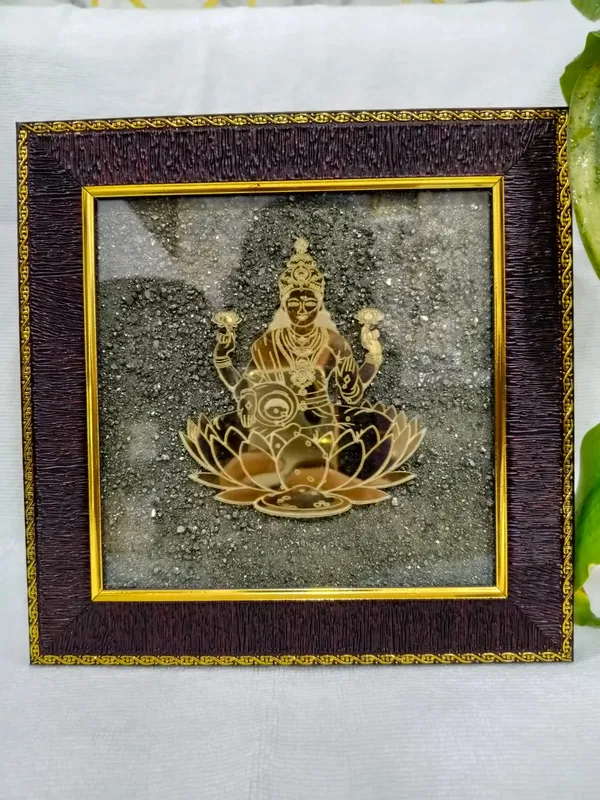 Mahalaxmi_Wooden_Frame_With_Pyrite_Dust