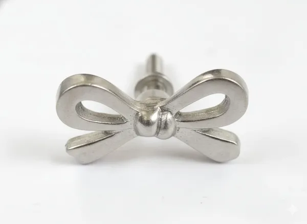 Silver_S6_Nickel_Bow_Cast_Knobs_(Pack_Of_6)_(5L_X_3B_X_6H_Cm)