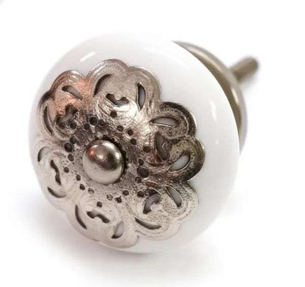 White_Round_Metal_Ceramic_Knob_(Pack_Of_6)_(4L_X_4B_X_6.5H_Cm)