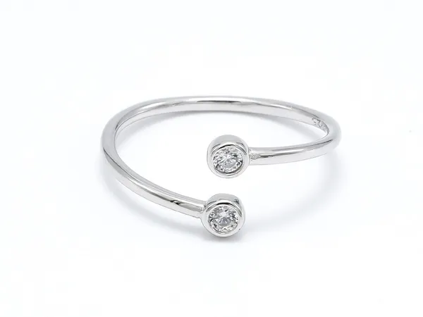 Silver_Cuff_Diamond_Brilliance_Ring_For_Women