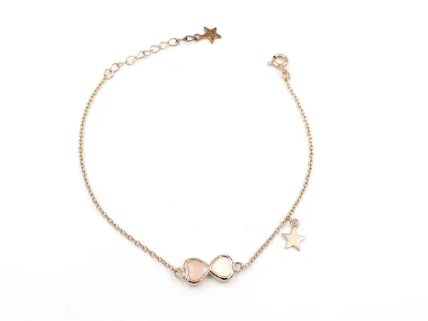 Rose_Gold_Infinity_Bracelet_For_Women