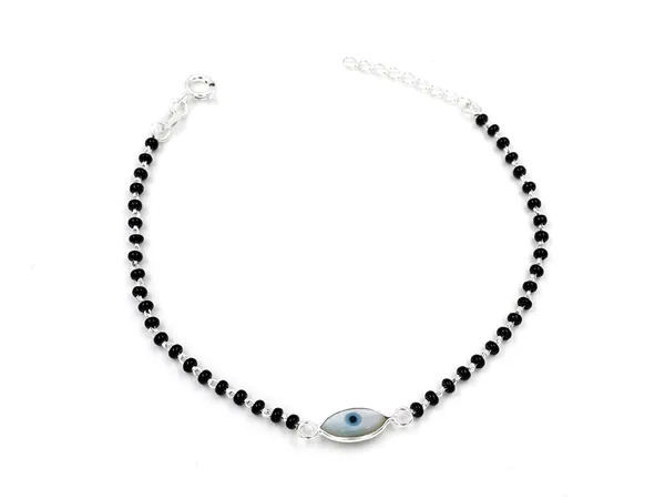 Silver_Blue_Eye_Ward_Bracelet_For_Women