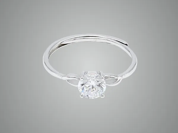 Silver_Minimal_Diamond_Grace_Ring_For_Women