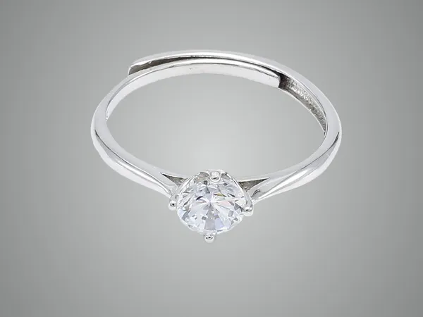 Silver_Graceful_Minimalist_Sparkler_Ring_For_Women
