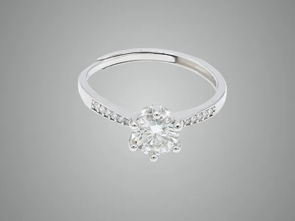 Silver_Elite_Diamond_Radiance_Ring_For_Women