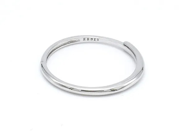 Silver_Elegant_Ring_For_Women