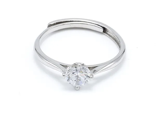 Silver_Graceful_Minimalist_Sparkler_Ring_For_Women