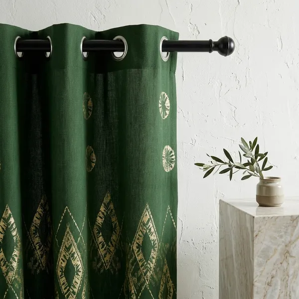 Multicolor_Polycotton_Blackout_Solid_Eyelet_Door_Curtain