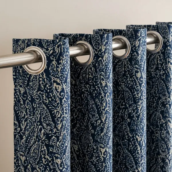 Multicolor_Polycotton_Blackout_Floral_Paisley_Print_Eyelet_Curtain