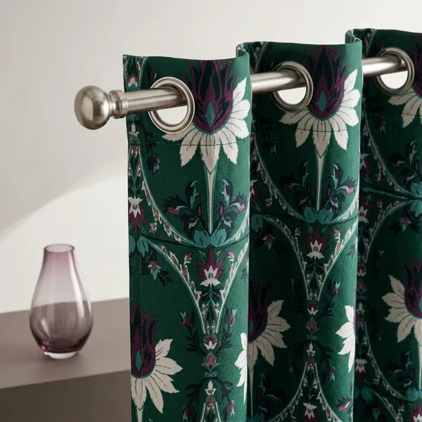 Multicolor_Polycotton_Printed_Eyelet_Window_Curtain