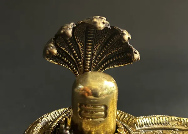 Golden_Finish_Pure_Brass_Shivling_Statue_(3_Inch)