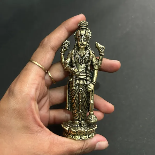 Golden_Finish_Pure_Brass_Vishnu_God_Statue_(4_Inch)