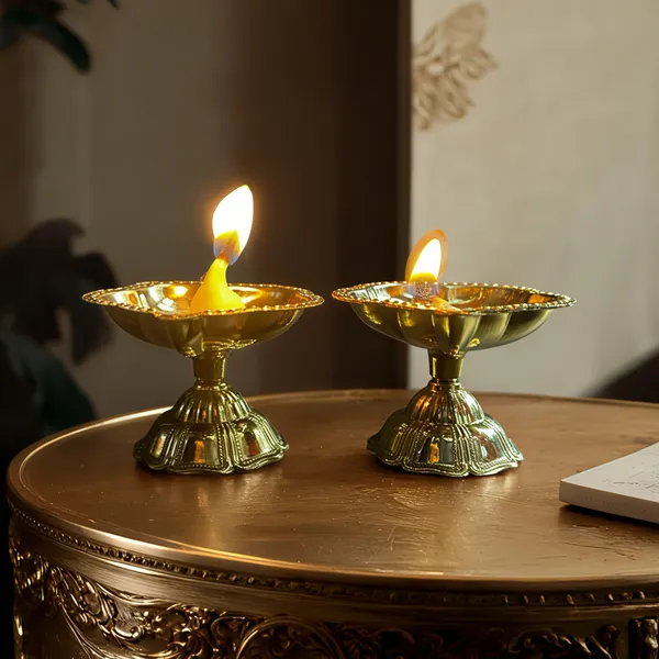 Golden_Brass_Flower_Pooja_Lamp_(1.75_Inch)_(Set_Of_2)