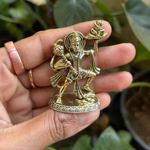 Golden_Brass_Hanuman_Ji_Figurine_(2_Inch)