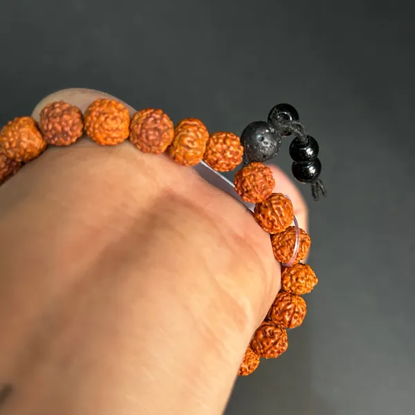 Multicolor_Finish_Certified_Gemstone_Seven_Chakra_Real_Stone_Bracelet_(8_Inch)