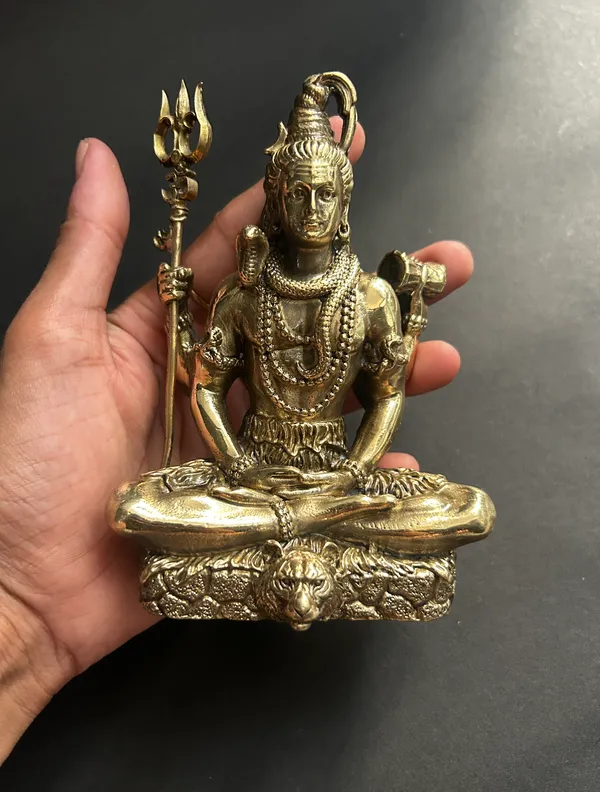 Golden_Brass_Lord_Shiva_Figurine_(5_Inch)