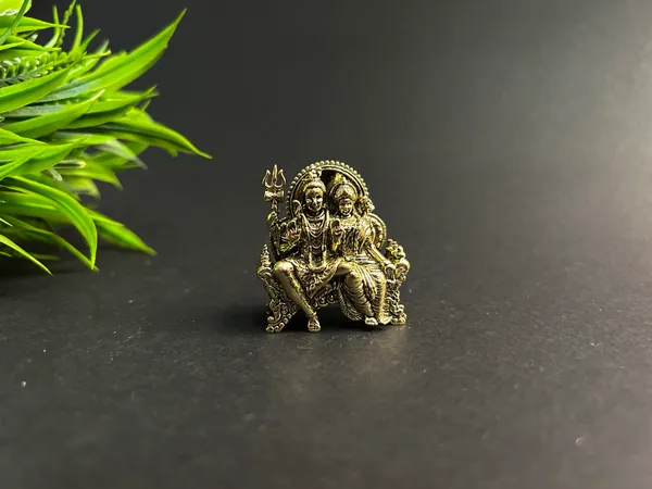 Golden_Brass_Shiv_Parvati_Figurine_(1.5_Inch)