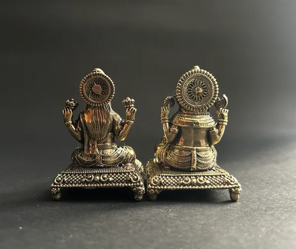 Golden_Finish_Pure_Brass_Laxmi_Ganesh_God_Statue_(3_Inch)