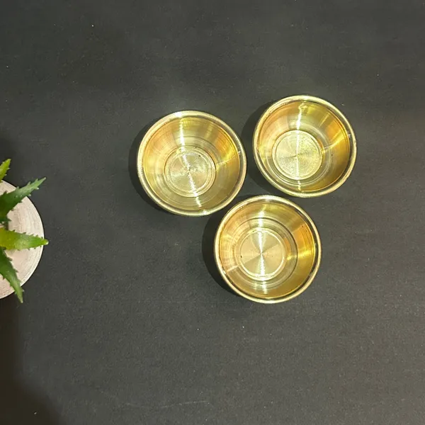 Golden_Finish_Pure_Brass_Spiritual_Mini_Bowl_Set_(2_Inch)