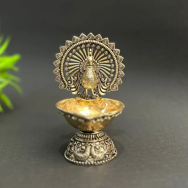 Golden_Finish_Pure_Brass_Peacock_Pooja_Diya_(4_Inch)