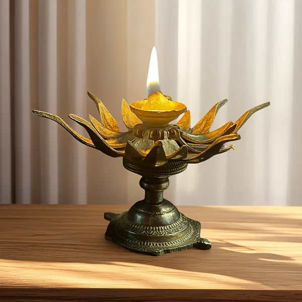 Golden_Finish_Pure_Brass_Kamal_Pooja_Diya_(4_Inch)