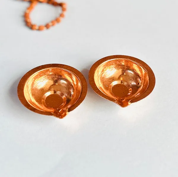 Reddish_Brown_Copper_Pooja_Lamp_(2_Inch)