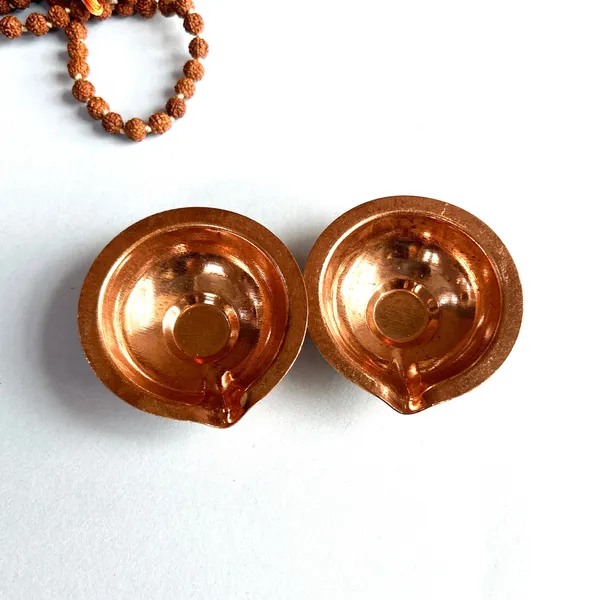 Reddish_Brown_Copper_Pooja_Lamp_(2_Inch)