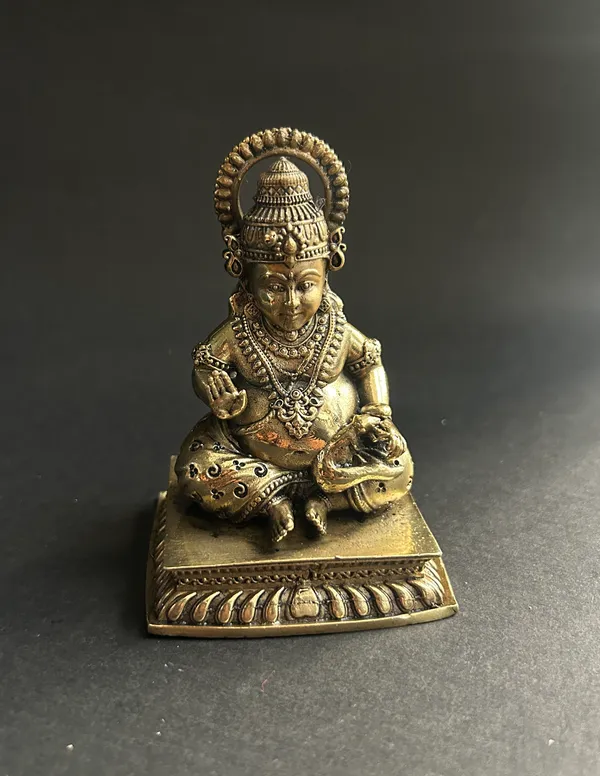 Golden_Finish_Pure_Brass_Dhan_Kuber_God_Statue_(4_Inch)